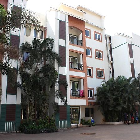 Modern Studio Арпора Экстерьер фото